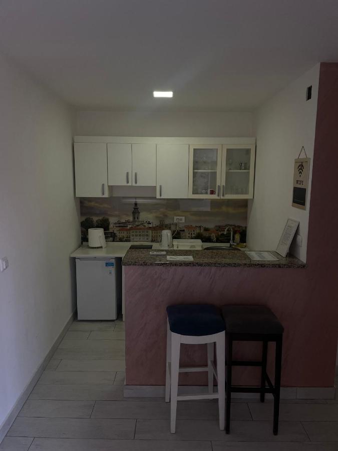 Dream 1 Apartamento Belgrado Exterior foto